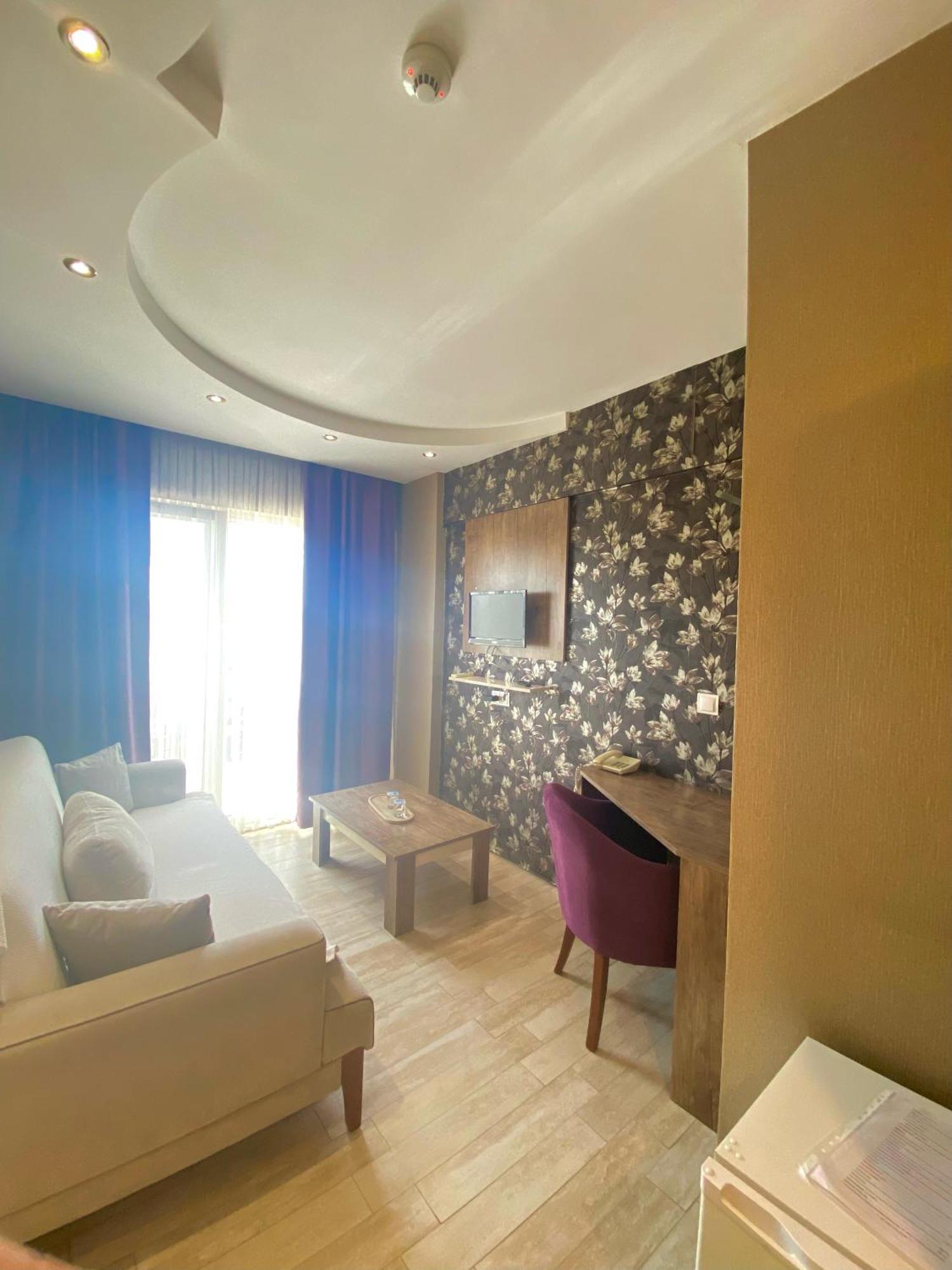 Udi Hotel Чанаккале Екстериор снимка