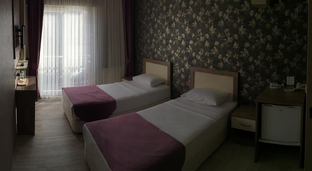 Udi Hotel Чанаккале Екстериор снимка